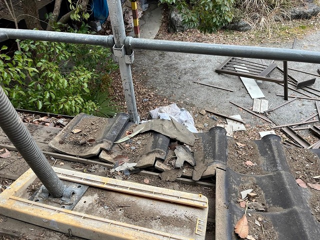 韮崎市　葺き替え工事